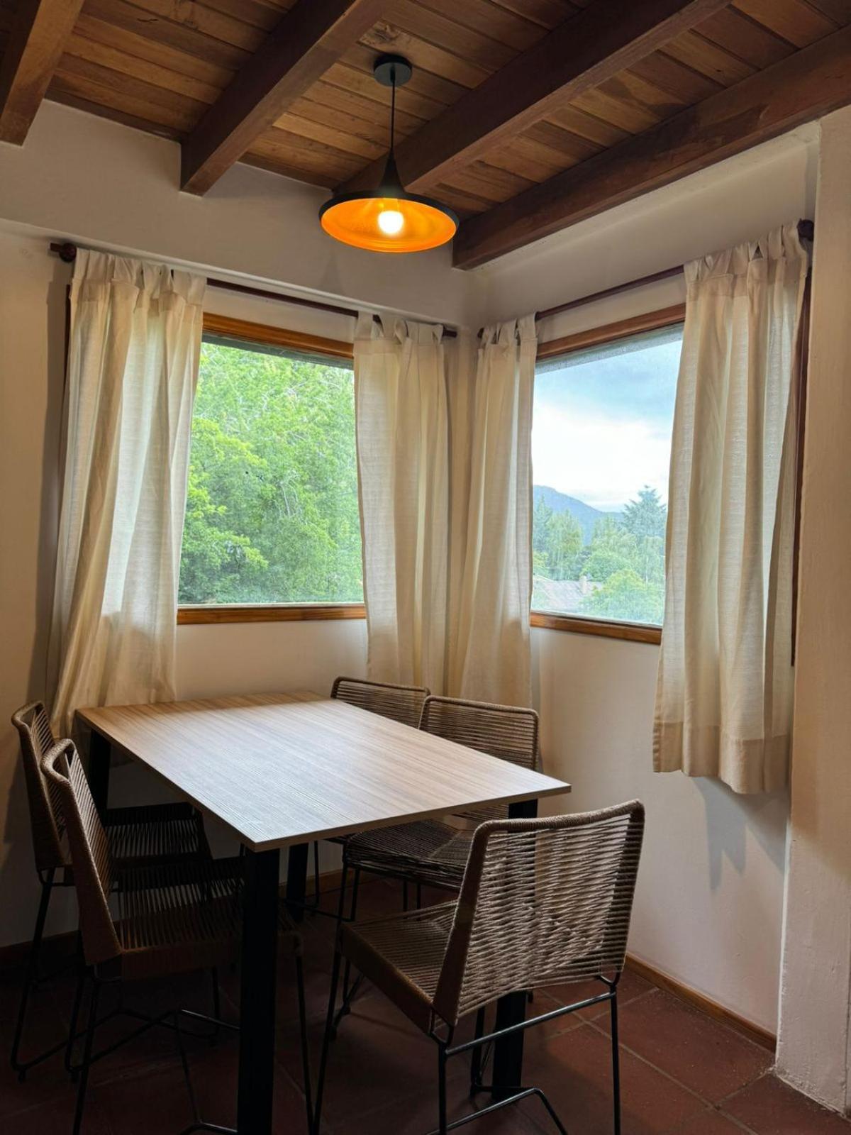 Huilen De Bandurrias Holiday home *